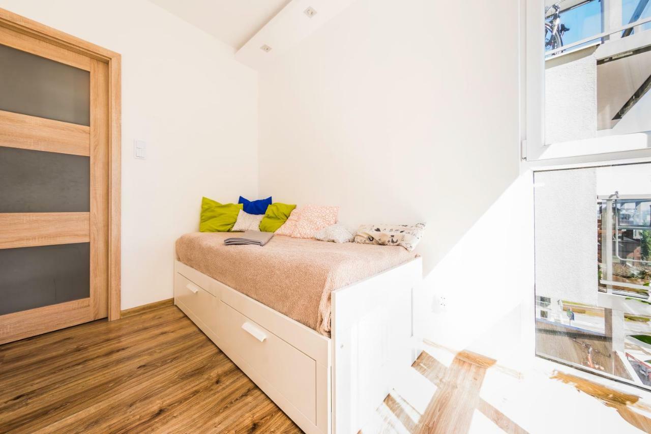 Beso Apartment Гданск Екстериор снимка