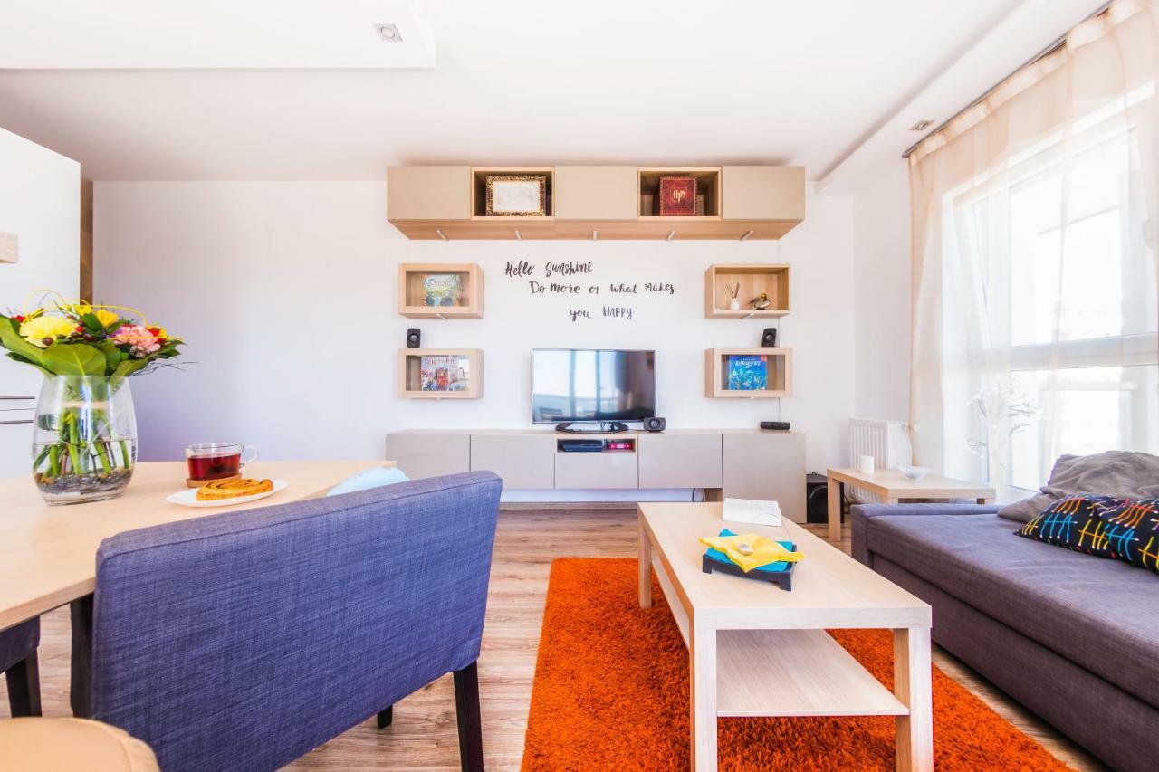 Beso Apartment Гданск Екстериор снимка